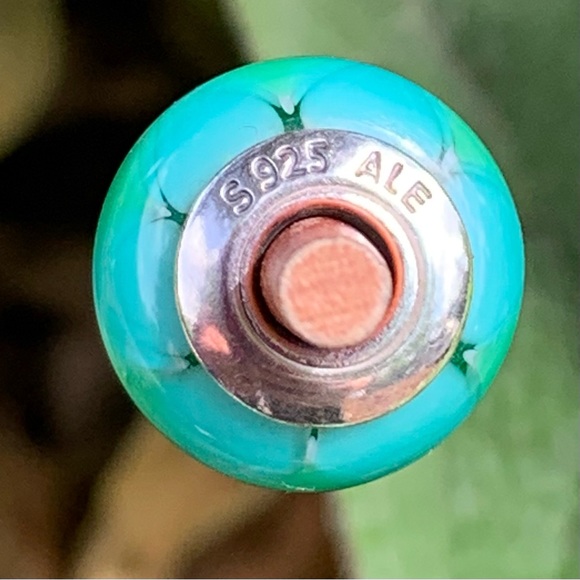 PANDORA Retired Captivating Green Murano Authentic Sterling Silver Charm 790636 - Picture 6 of 6